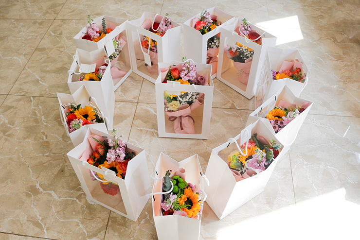 愛在三八節(jié)，情暖半邊天 濟(jì)南賽成為女員工送上節(jié)日祝福